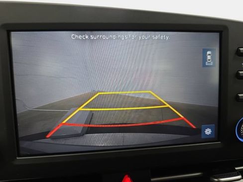 Used 2023 Hyundai Elantra SEL FWD image 23