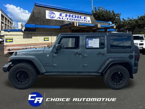 Used 2014 Jeep Wrangler Unlimited Sport w/ Quick Order Package 24S AWD/4WD image 3