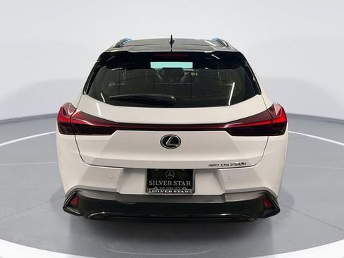 Used 2023 Lexus UX 250h F Sport image 5