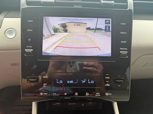 Used 2023 Hyundai Tucson SEL w/ Convenience Package AWD/4WD image 13