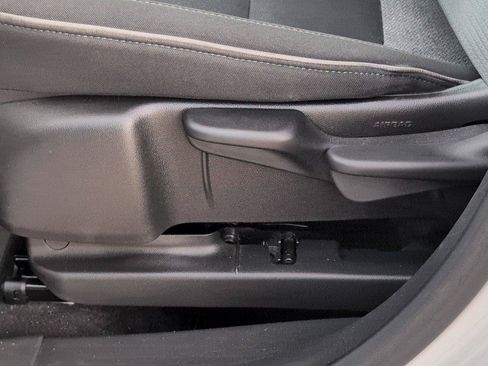 Certified 2024 Chevrolet TrailBlazer LT w/ LT Cold Weather Package FWD image 18