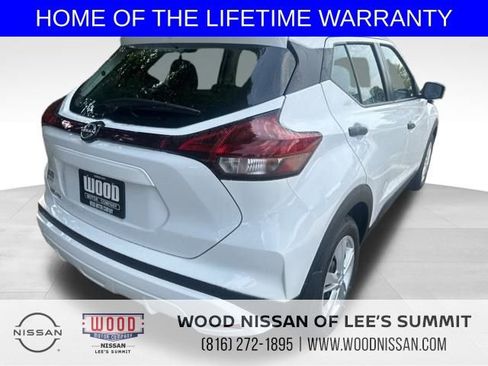 New 2025 Nissan Kicks Play S image 7