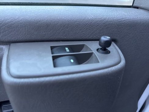 Used 2024 Chevrolet Express 2500 w/ Driver Convenience Package image 12