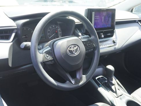 Used 2024 Toyota Corolla LE FWD image 7