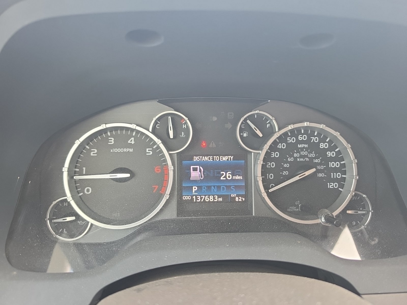 Used 2016 Toyota Tundra SR5 w/ SR5 Upgrade Package AWD/4WD image 10