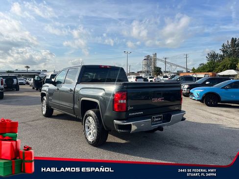 Used 2017 GMC Sierra 1500 SLE w/ SLE Value Package image 5