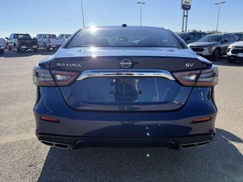Used 2023 Nissan Maxima SV w/ Floor Mat Group image 7