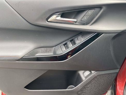 Used 2025 Chevrolet Equinox RS w/ Safety and Technology Package FWD image 16