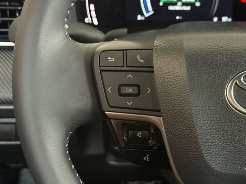 New 2026 Toyota Camry SE FWD image 27