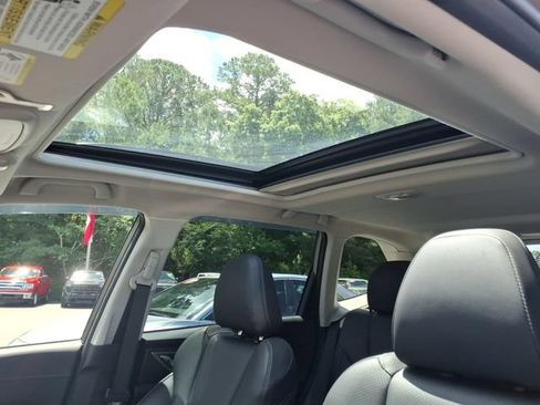 Used 2022 Subaru Forester Limited AWD/4WD image 15