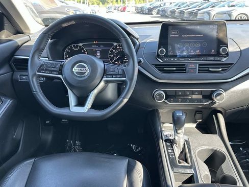 Used 2021 Nissan Altima 2.5 SR FWD image 17