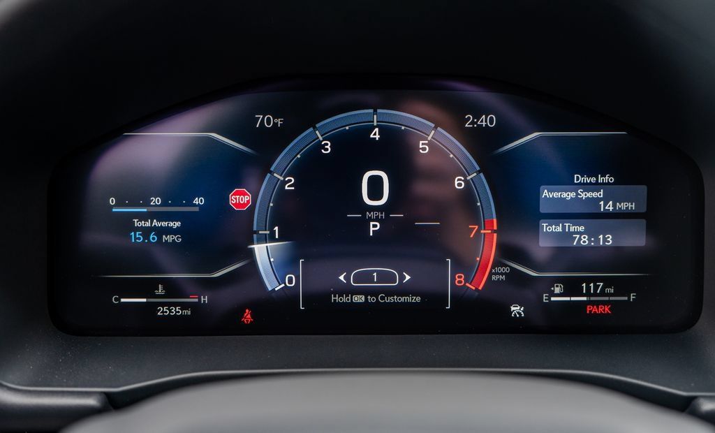 Used 2026 Lexus IS 350 F Sport w/ Accessory Package Z1 RWD image 9