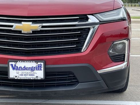 Used 2023 Chevrolet Traverse LT AWD/4WD image 9