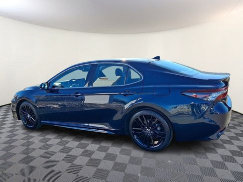 Used 2021 Toyota Camry XSE image 4