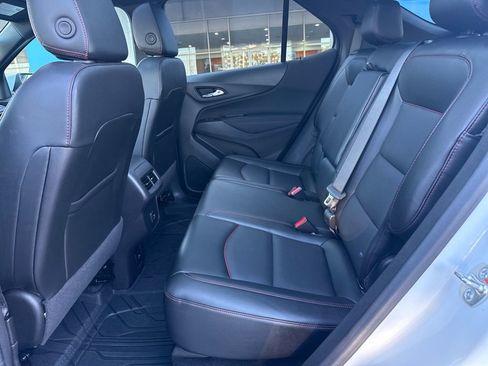 Used 2024 Chevrolet Equinox RS w/ RS Leather Package image 30