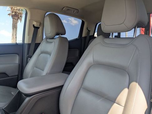 Used 2016 Chevrolet Colorado LT w/ Luxury Package, Chrome RWD image 12
