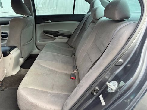 Used 2011 Honda Accord LX image 21