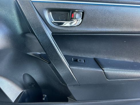 Certified 2016 Toyota Corolla S image 19