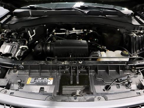 Certified 2023 Ford Explorer XLT w/ Equipment Group 202A image 19