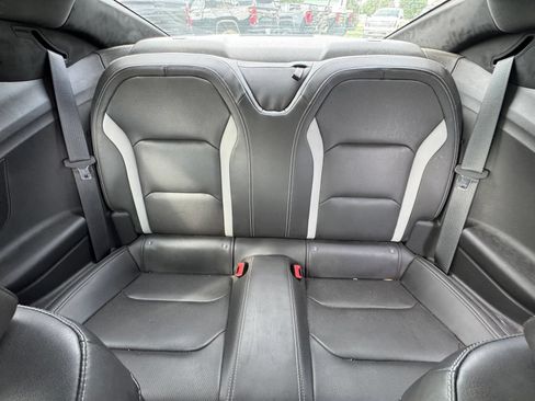 Used 2021 Chevrolet Camaro SS RWD image 31