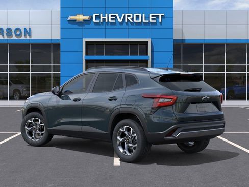 New 2026 Chevrolet Trax LT w/ Sunroof Package image 6