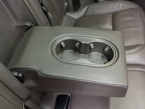 Used 2018 Porsche Cayenne Platinum Edition image 38