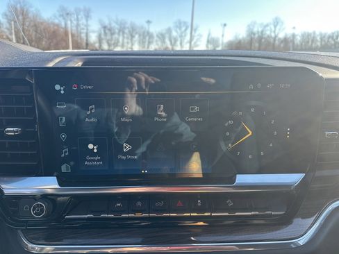 Used 2024 Chevrolet Silverado 1500 LT Trail Boss image 16