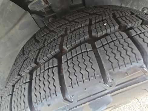 Used 2018 Ford Fusion S image 32