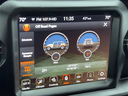 Used 2023 Jeep Wrangler Unlimited Sahara w/ Cold Weather Group image 32