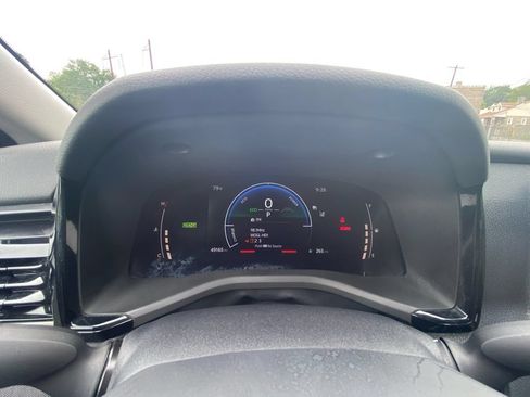 Used 2025 Toyota Camry LE FWD image 16