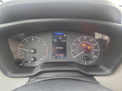 Certified 2023 Toyota Corolla Cross L image 22