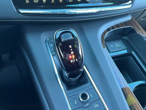 Certified 2024 Cadillac Escalade ESV Premium Luxury w/ LPO, Floor Liner Package AWD/4WD image 24