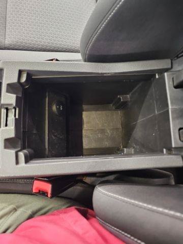 Used 2018 Ford Escape SE w/ Ford Safe & Smart Package FWD image 26