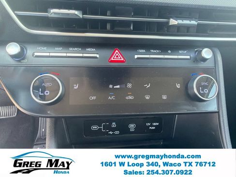 Used 2025 Hyundai Sonata SEL FWD image 18