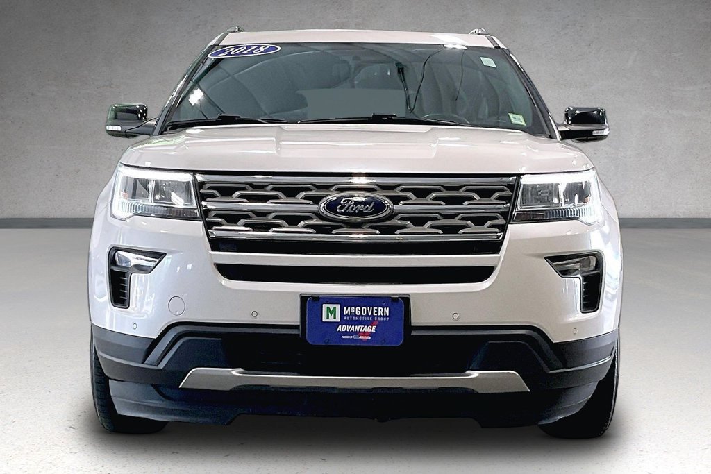 Used 2018 Ford Explorer XLT w/ Equipment Group 202A AWD/4WD image 2