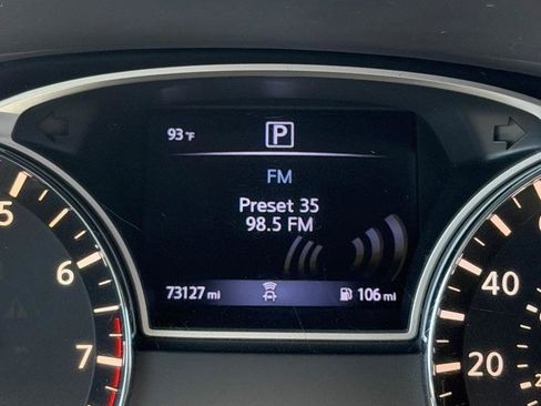 Used 2019 Nissan Pathfinder S FWD image 22
