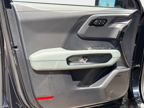 New 2027 Kia Telluride X-Line SX Prestige AWD/4WD image 16