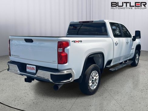 Used 2025 Chevrolet Silverado 2500 LT w/ Convenience Package image 6