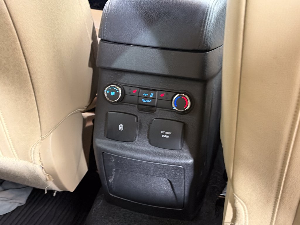 Used 2017 Ford Explorer Limited w/ Equipment Group 301A AWD/4WD image 29