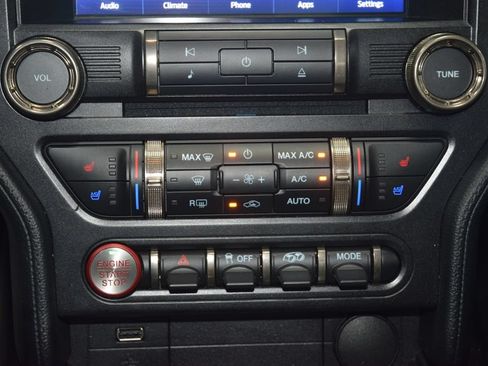 Used 2022 Ford Mustang Shelby GT500 RWD image 35