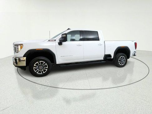 Used 2023 GMC Sierra 3500 SLE w/ SLE Convenience Package AWD/4WD image 3
