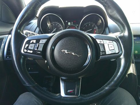 Used 2020 Jaguar F-TYPE Convertible image 25