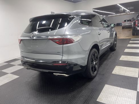 Used 2024 Buick Enclave Essence w/ Sport Touring Edition image 5