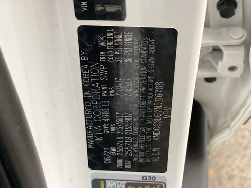 Used 2022 Kia Niro EX w/ Cold Weather Package image 32