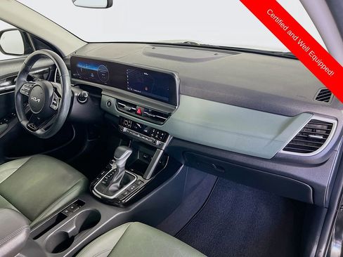 Certified 2024 Kia Seltos SX w/ SX Sunroof Package AWD/4WD image 32