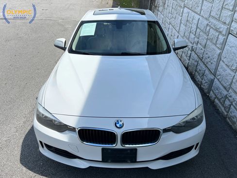 Used 2014 BMW 328i xDrive Sedan AWD/4WD image 2