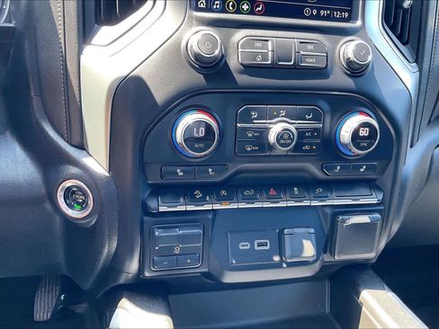 Used 2021 Chevrolet Silverado 1500 LT Trail Boss w/ Convenience Package II image 31