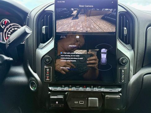 Used 2019 Chevrolet Silverado 1500 LT Trail Boss image 15