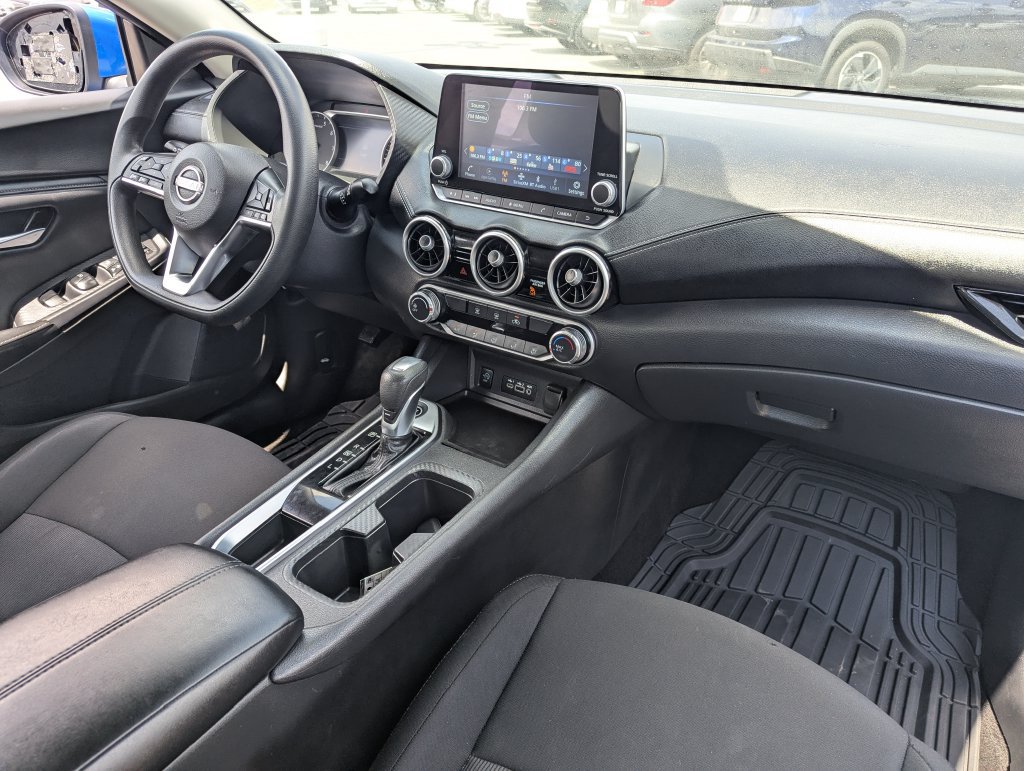 Used 2024 Nissan Sentra SV FWD image 31
