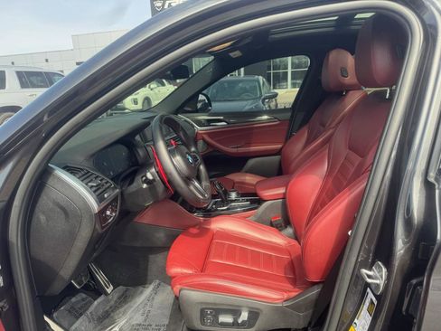 Used 2021 BMW X4 xDrive30i w/ M Sport Package image 11
